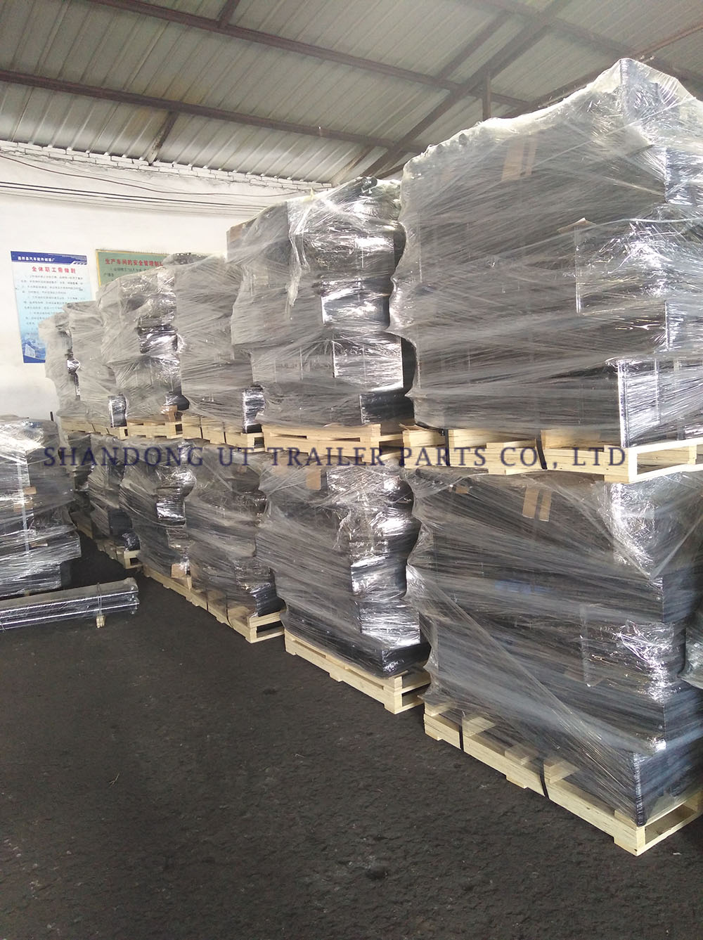 UT28TAF.S (28TONS fueraborda)